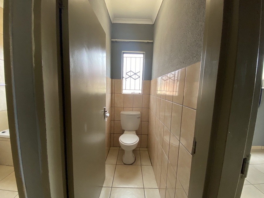 3 Bedroom Property for Sale in Lotus Gardens Gauteng