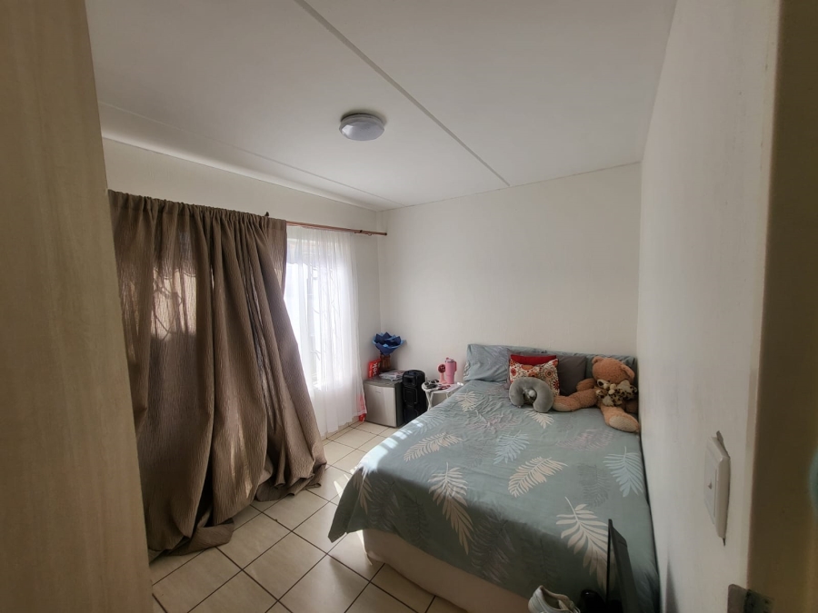 2 Bedroom Property for Sale in Rosettenville Gauteng