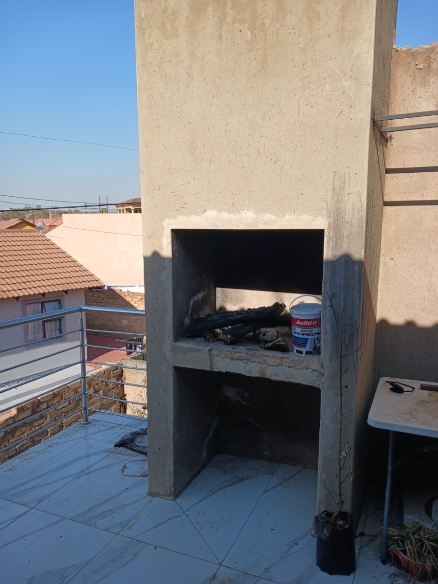 3 Bedroom Property for Sale in Mabopane Unit S Gauteng