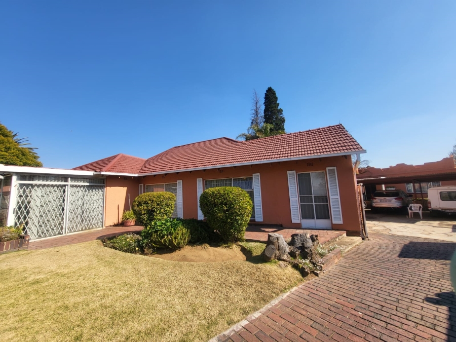 3 Bedroom Property for Sale in Rewlatch Gauteng