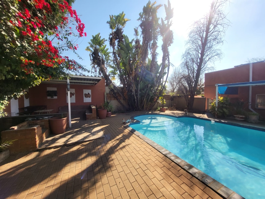 3 Bedroom Property for Sale in Rewlatch Gauteng