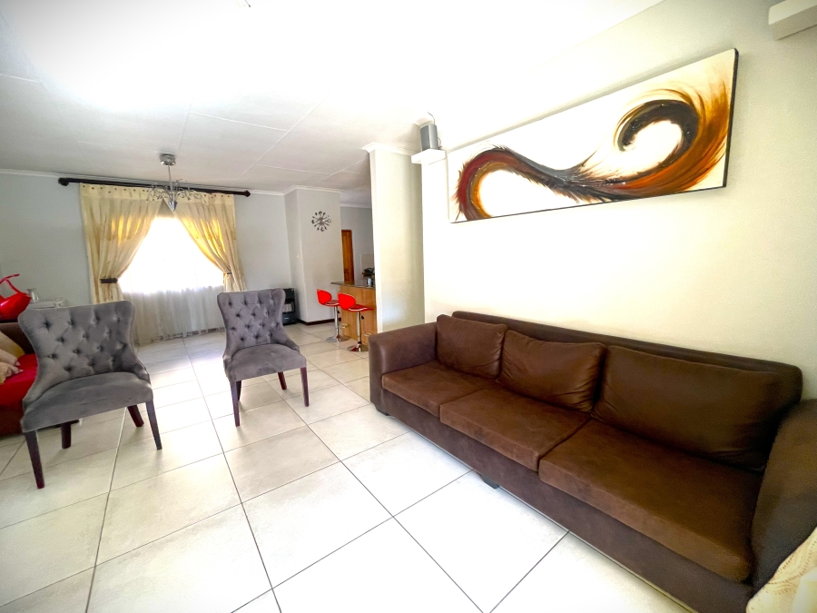3 Bedroom Property for Sale in Halfway Gardens Gauteng