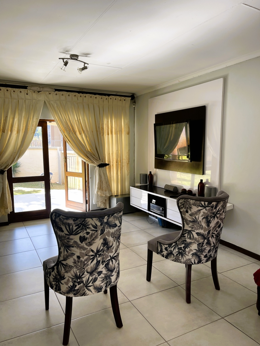 3 Bedroom Property for Sale in Halfway Gardens Gauteng