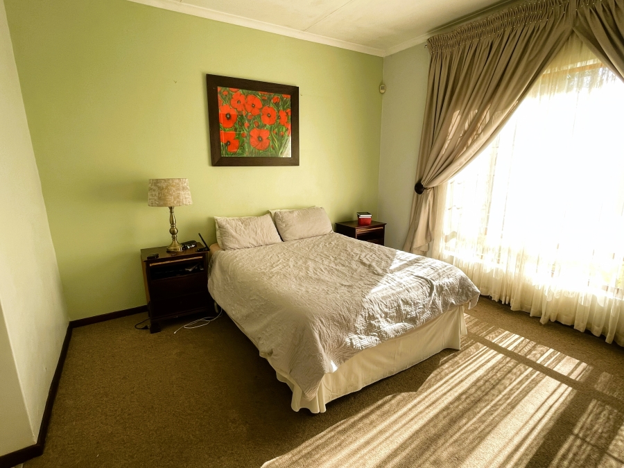 3 Bedroom Property for Sale in Halfway Gardens Gauteng