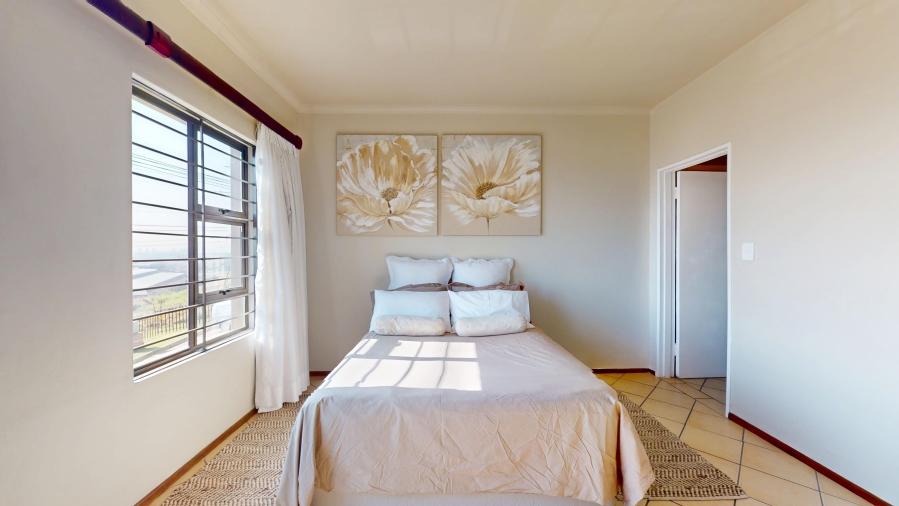 4 Bedroom Property for Sale in Sunnyrock Gauteng
