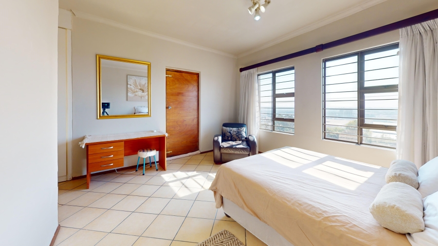 4 Bedroom Property for Sale in Sunnyrock Gauteng
