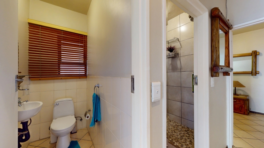 4 Bedroom Property for Sale in Sunnyrock Gauteng