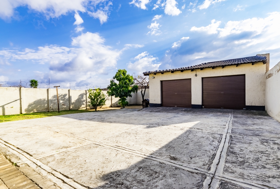 3 Bedroom Property for Sale in Goudrand Gauteng