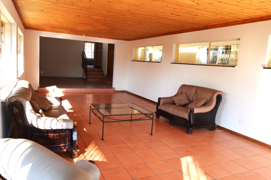 2 Bedroom Property for Sale in Helderkruin Gauteng