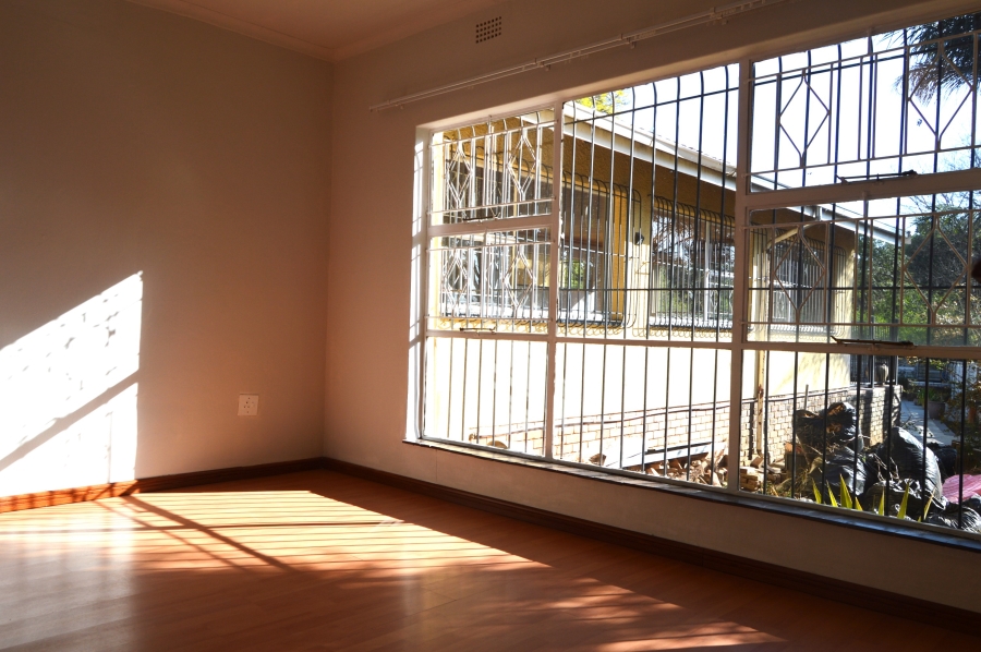 2 Bedroom Property for Sale in Helderkruin Gauteng