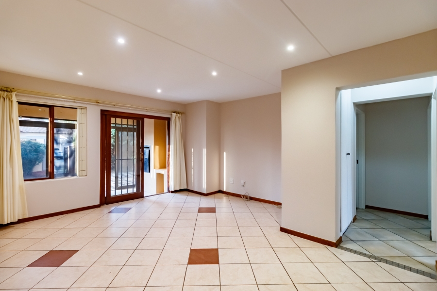 3 Bedroom Property for Sale in Halfway Gardens Gauteng