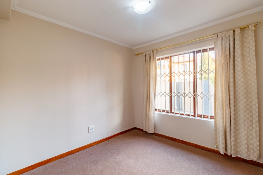 3 Bedroom Property for Sale in Halfway Gardens Gauteng