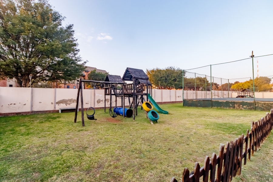 3 Bedroom Property for Sale in Halfway Gardens Gauteng