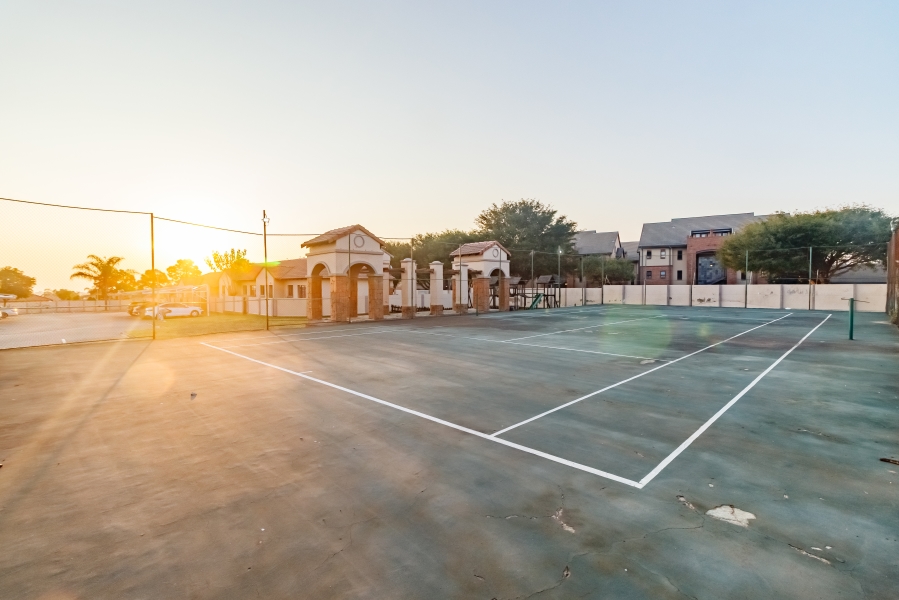 3 Bedroom Property for Sale in Halfway Gardens Gauteng