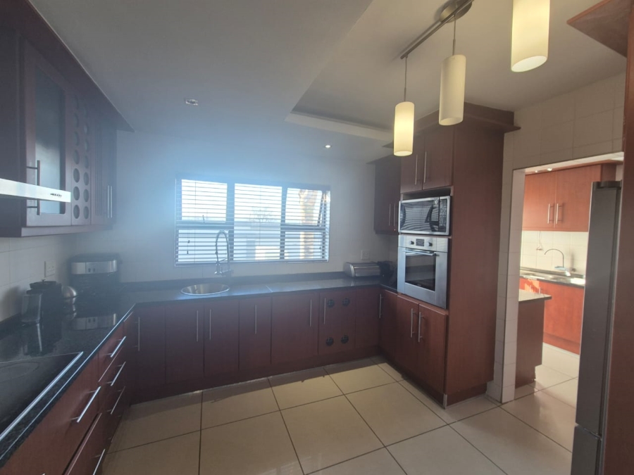 4 Bedroom Property for Sale in Liefde en Vrede Gauteng