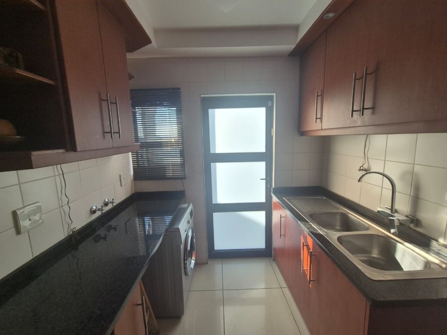 4 Bedroom Property for Sale in Liefde en Vrede Gauteng