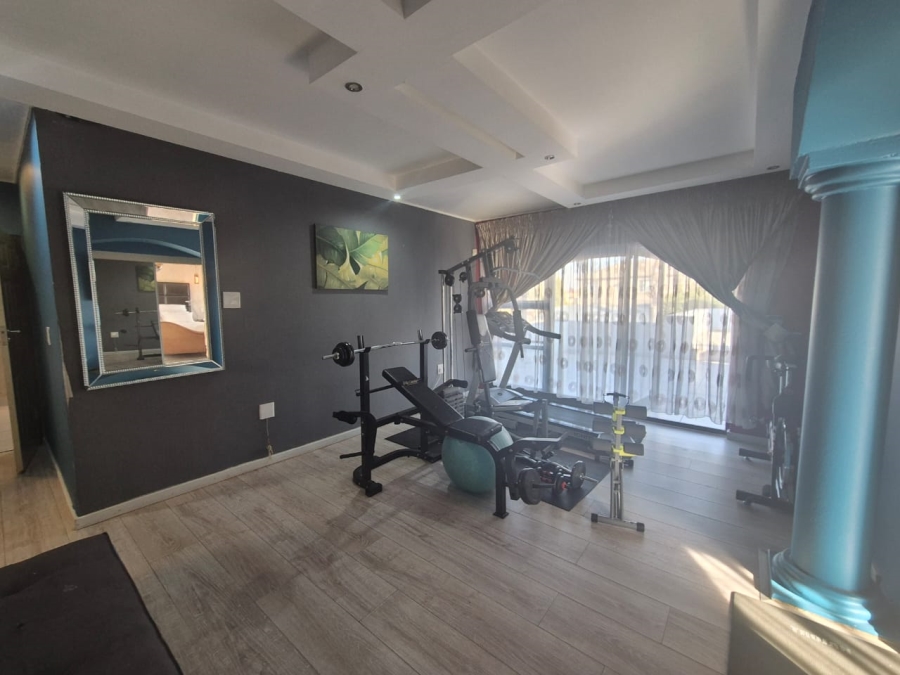 4 Bedroom Property for Sale in Liefde en Vrede Gauteng