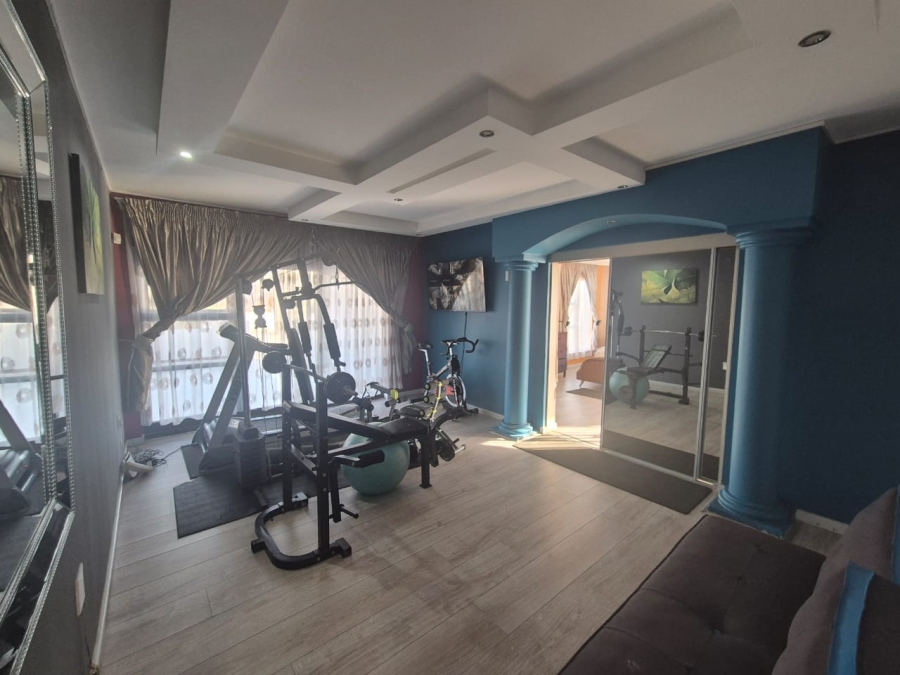 4 Bedroom Property for Sale in Liefde en Vrede Gauteng