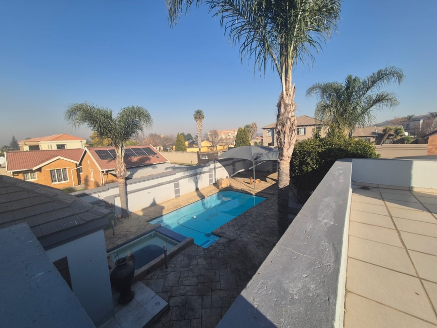 4 Bedroom Property for Sale in Liefde en Vrede Gauteng