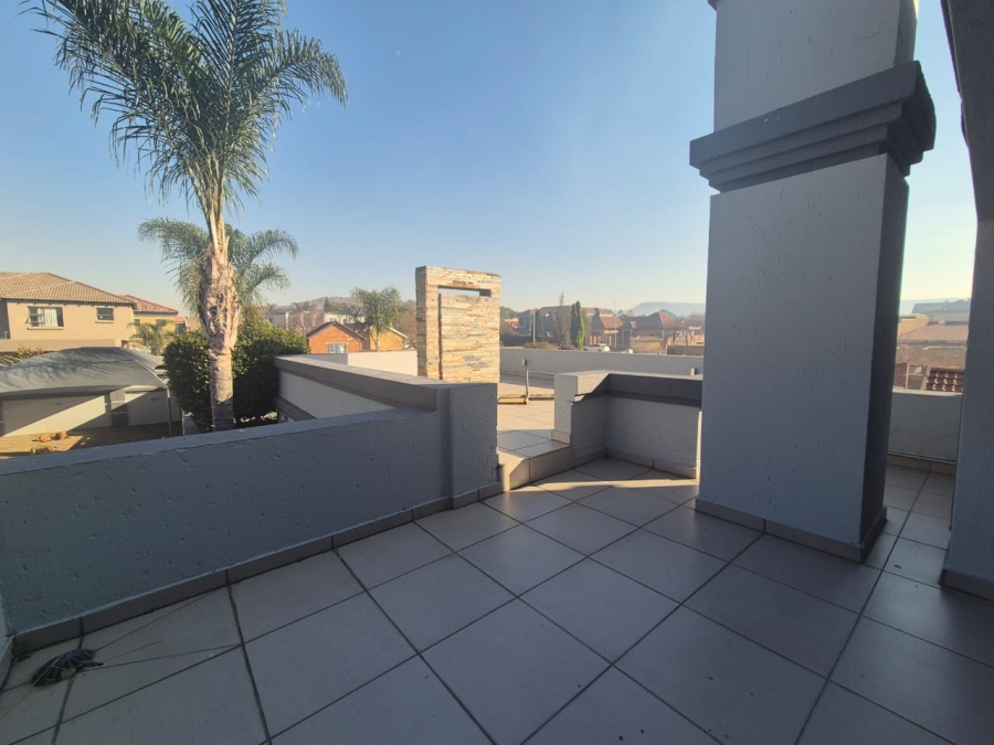 4 Bedroom Property for Sale in Liefde en Vrede Gauteng
