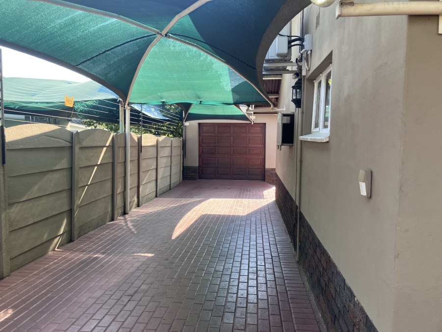3 Bedroom Property for Sale in Capital Park Gauteng