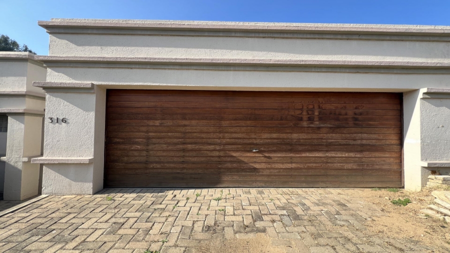 4 Bedroom Property for Sale in Jukskei Park Gauteng