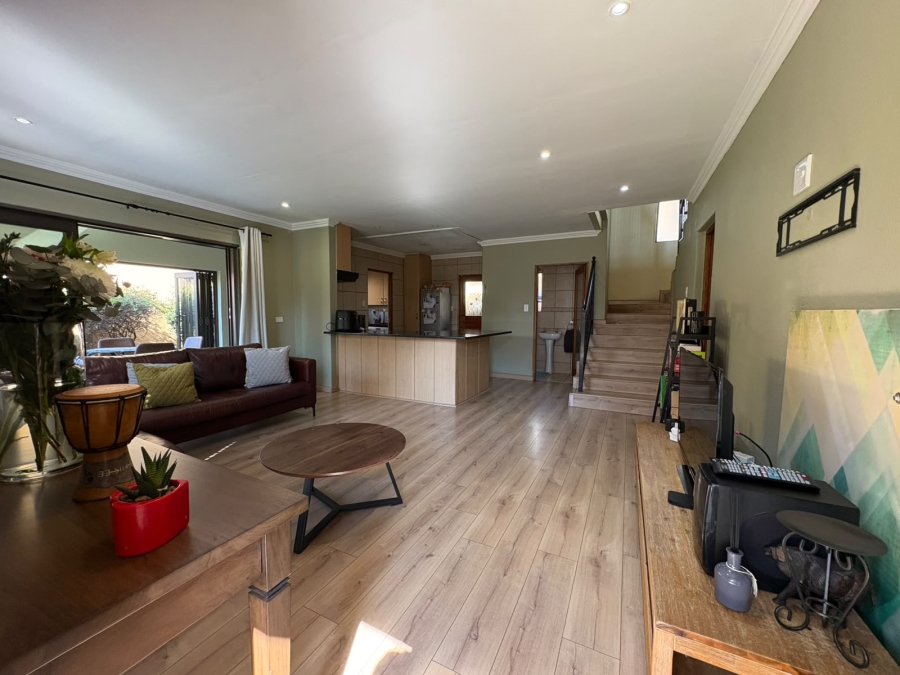 2 Bedroom Property for Sale in Amorosa Gauteng