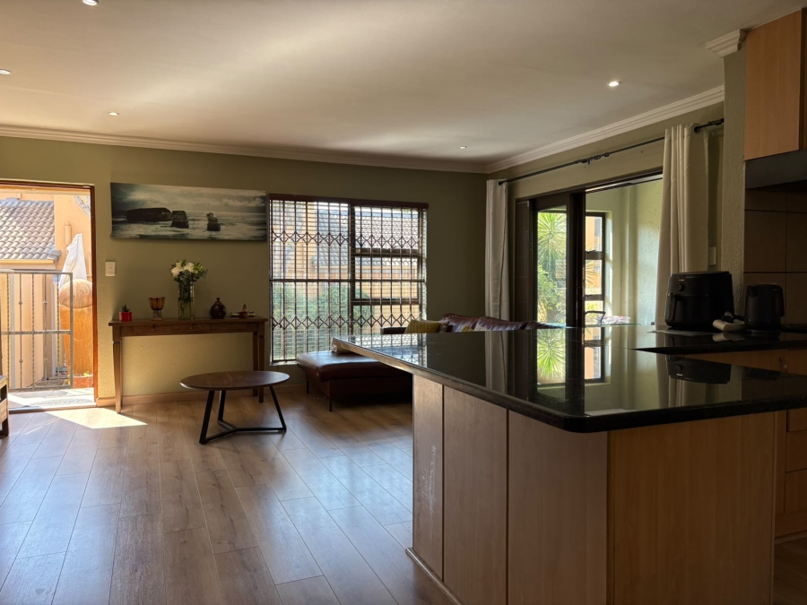 2 Bedroom Property for Sale in Amorosa Gauteng