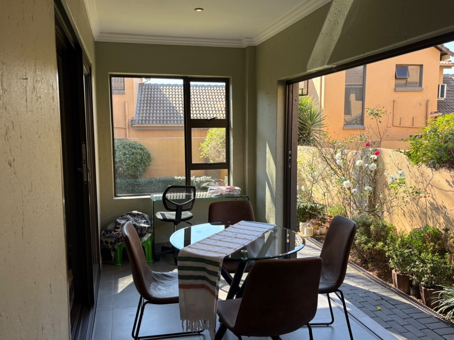 2 Bedroom Property for Sale in Amorosa Gauteng