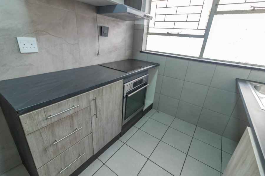 2 Bedroom Property for Sale in Edleen Gauteng