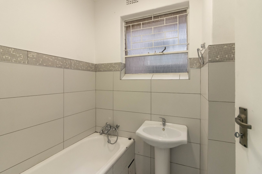 2 Bedroom Property for Sale in Edleen Gauteng