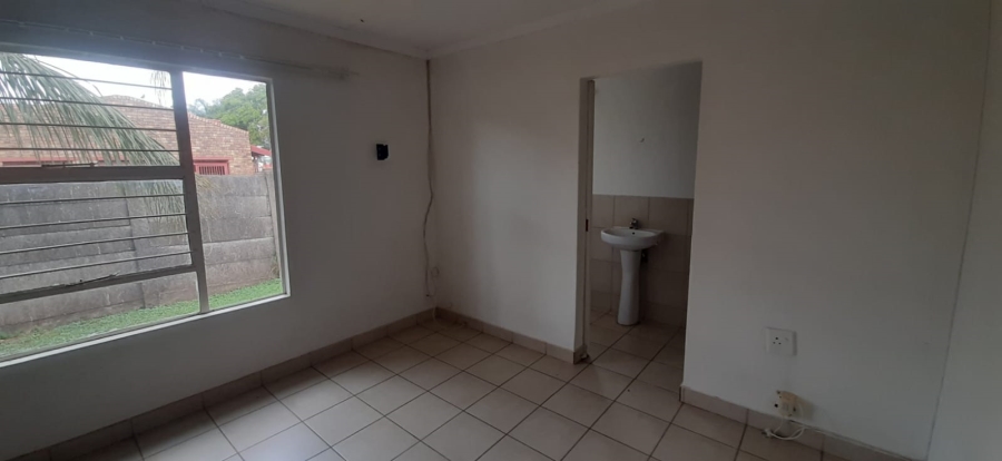To Let 3 Bedroom Property for Rent in Karenpark Gauteng
