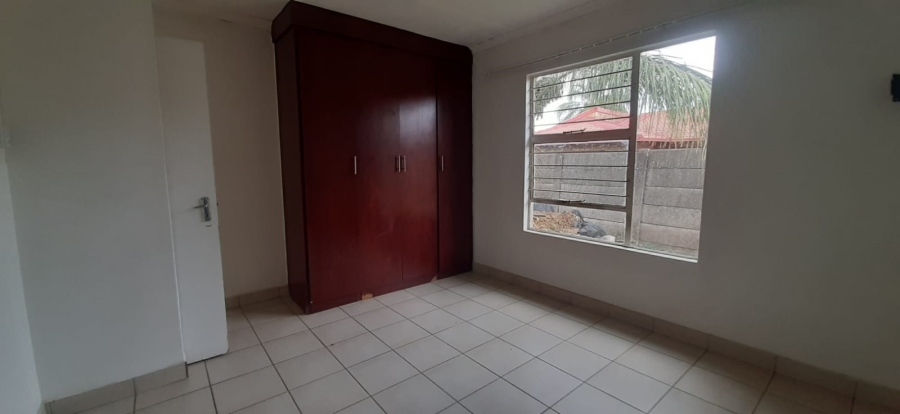 To Let 3 Bedroom Property for Rent in Karenpark Gauteng