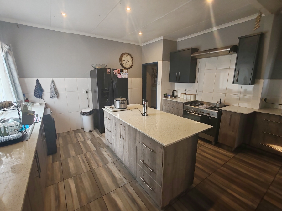 3 Bedroom Property for Sale in Danville Gauteng