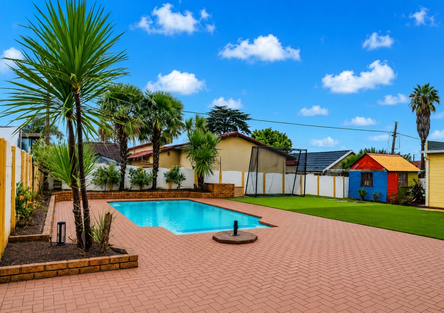 4 Bedroom Property for Sale in Dinwiddie Gauteng