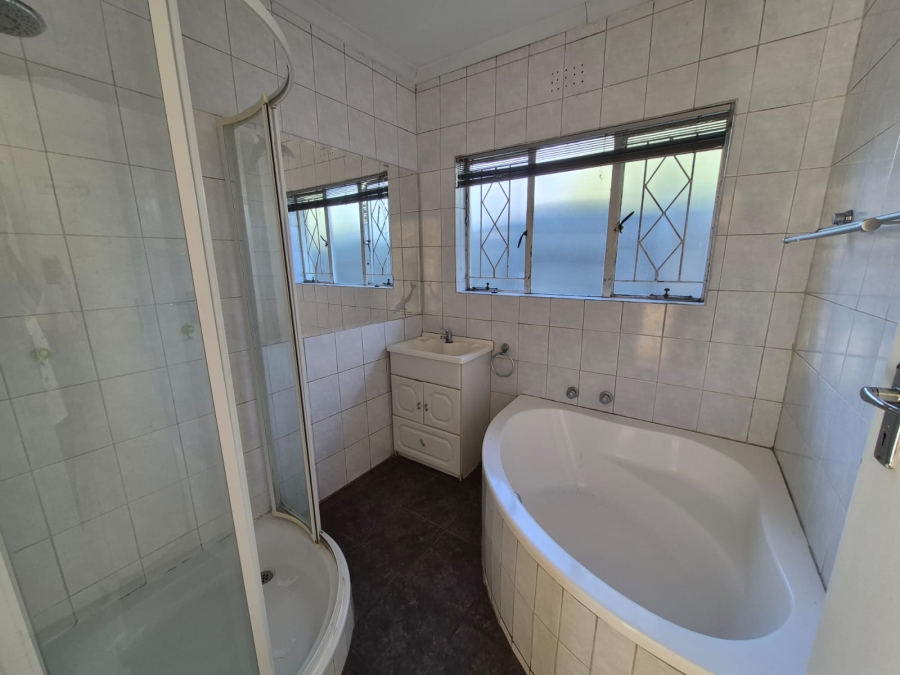3 Bedroom Property for Sale in Eastleigh Gauteng