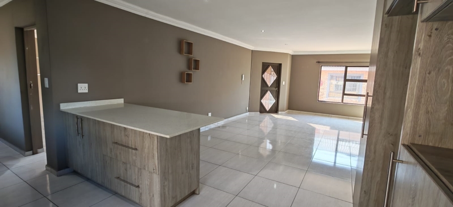 3 Bedroom Property for Sale in Brackenhurst Gauteng
