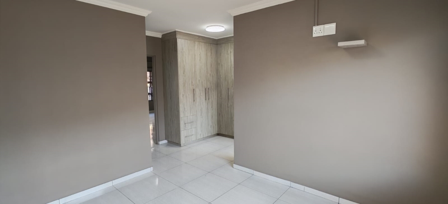 3 Bedroom Property for Sale in Brackenhurst Gauteng