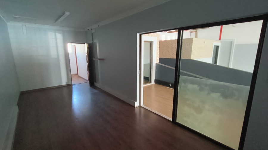 To Let Commercial Property for Rent in Hennopspark Gauteng
