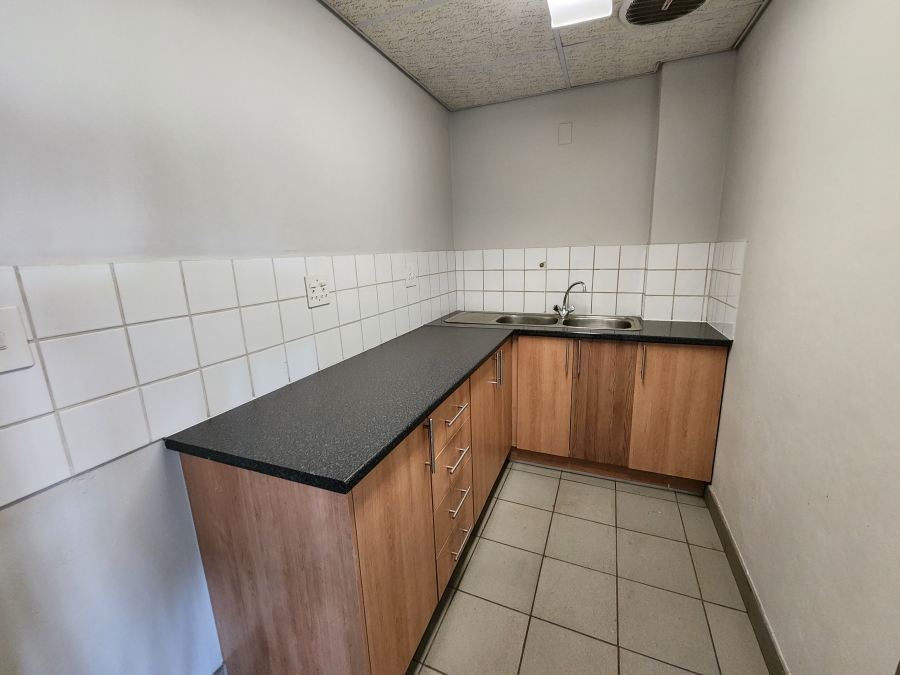 To Let Commercial Property for Rent in Silverton Gauteng