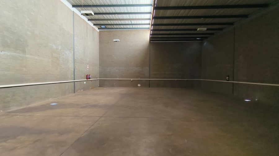 To Let Commercial Property for Rent in Hennopspark Gauteng