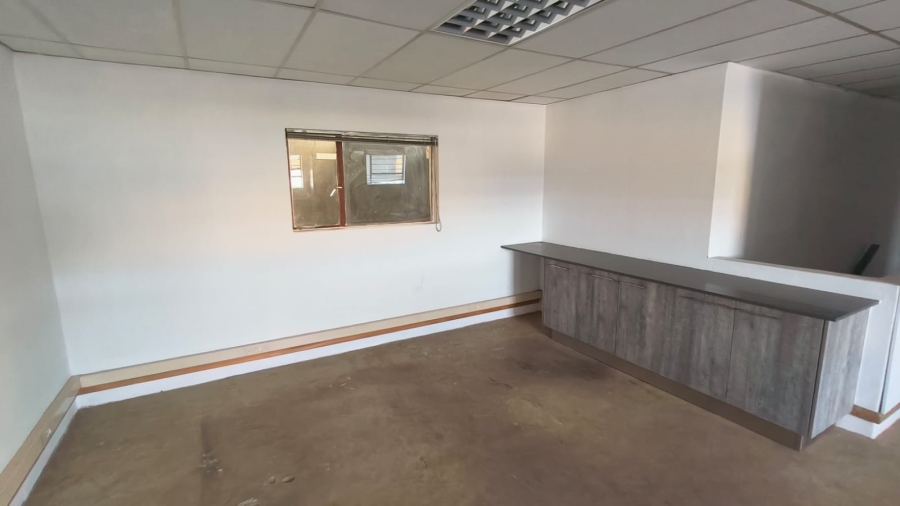To Let Commercial Property for Rent in Hennopspark Gauteng