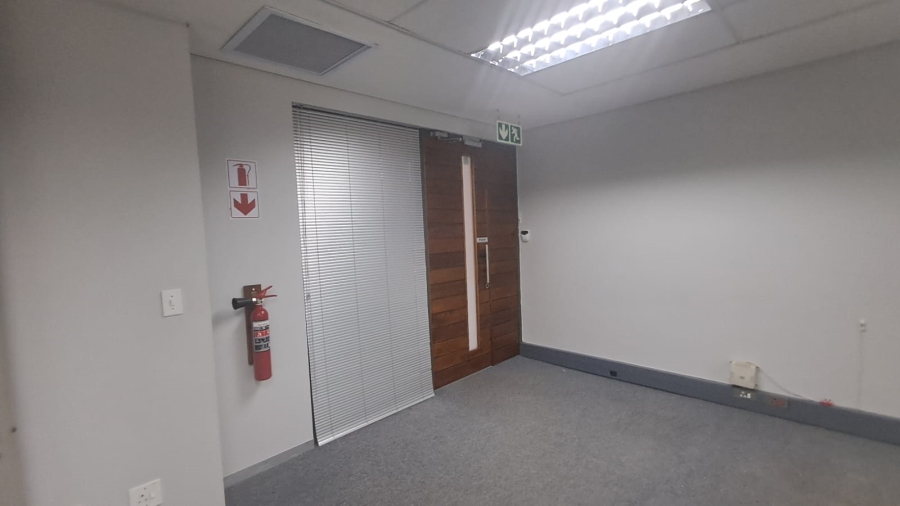 To Let Commercial Property for Rent in Southdowns Estate Gauteng