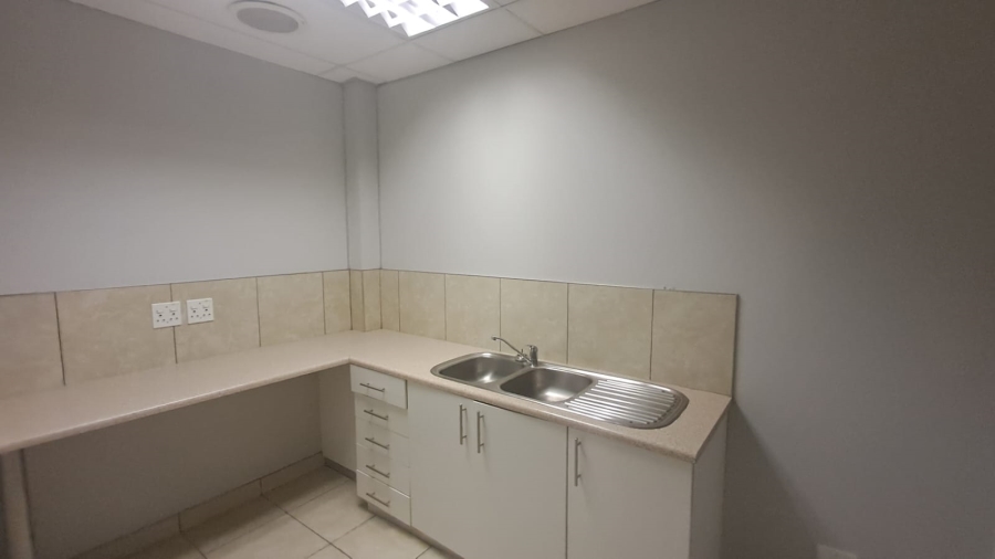 To Let Commercial Property for Rent in Southdowns Estate Gauteng