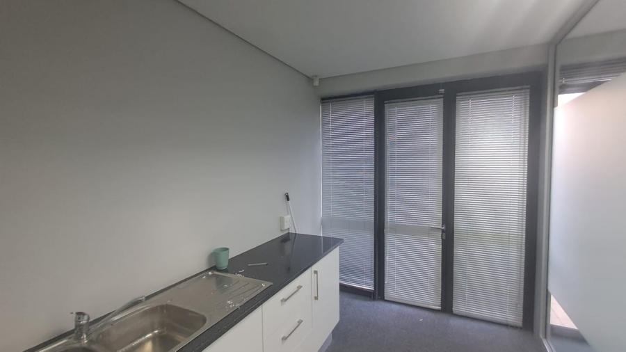 To Let Commercial Property for Rent in Southdowns Estate Gauteng