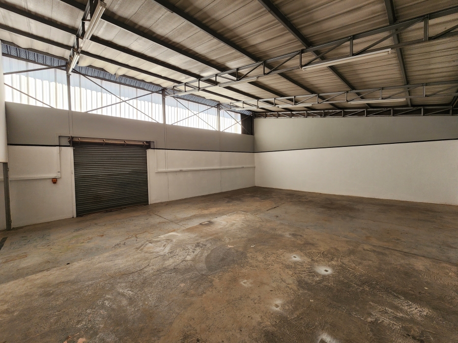 To Let Commercial Property for Rent in Koedoespoort Industrial Gauteng