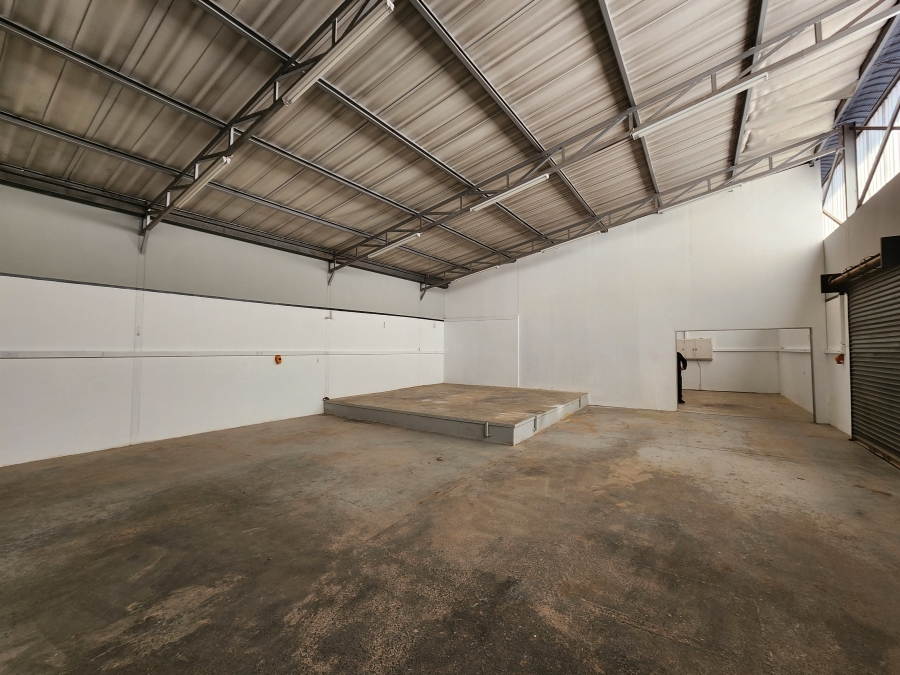To Let Commercial Property for Rent in Koedoespoort Industrial Gauteng