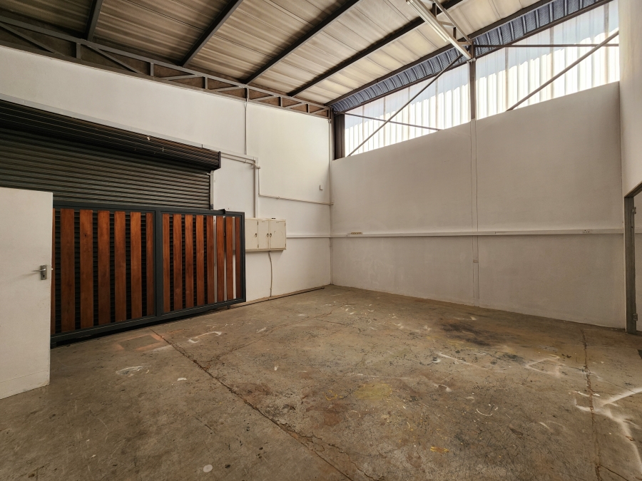 To Let Commercial Property for Rent in Koedoespoort Industrial Gauteng