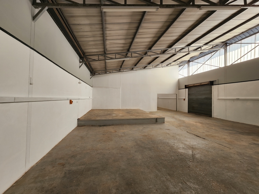 To Let Commercial Property for Rent in Koedoespoort Industrial Gauteng
