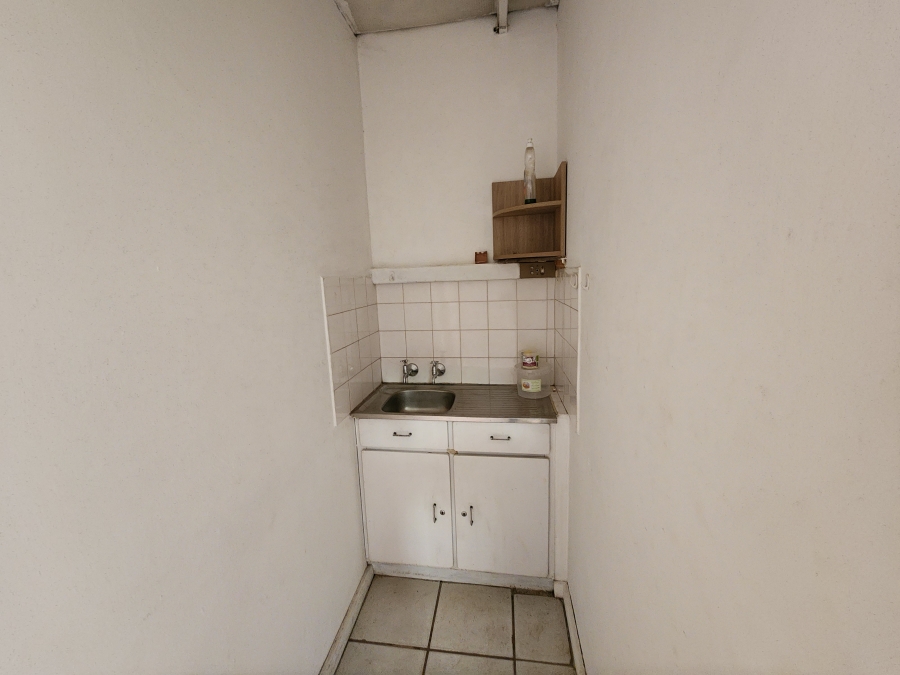 To Let Commercial Property for Rent in Koedoespoort Industrial Gauteng
